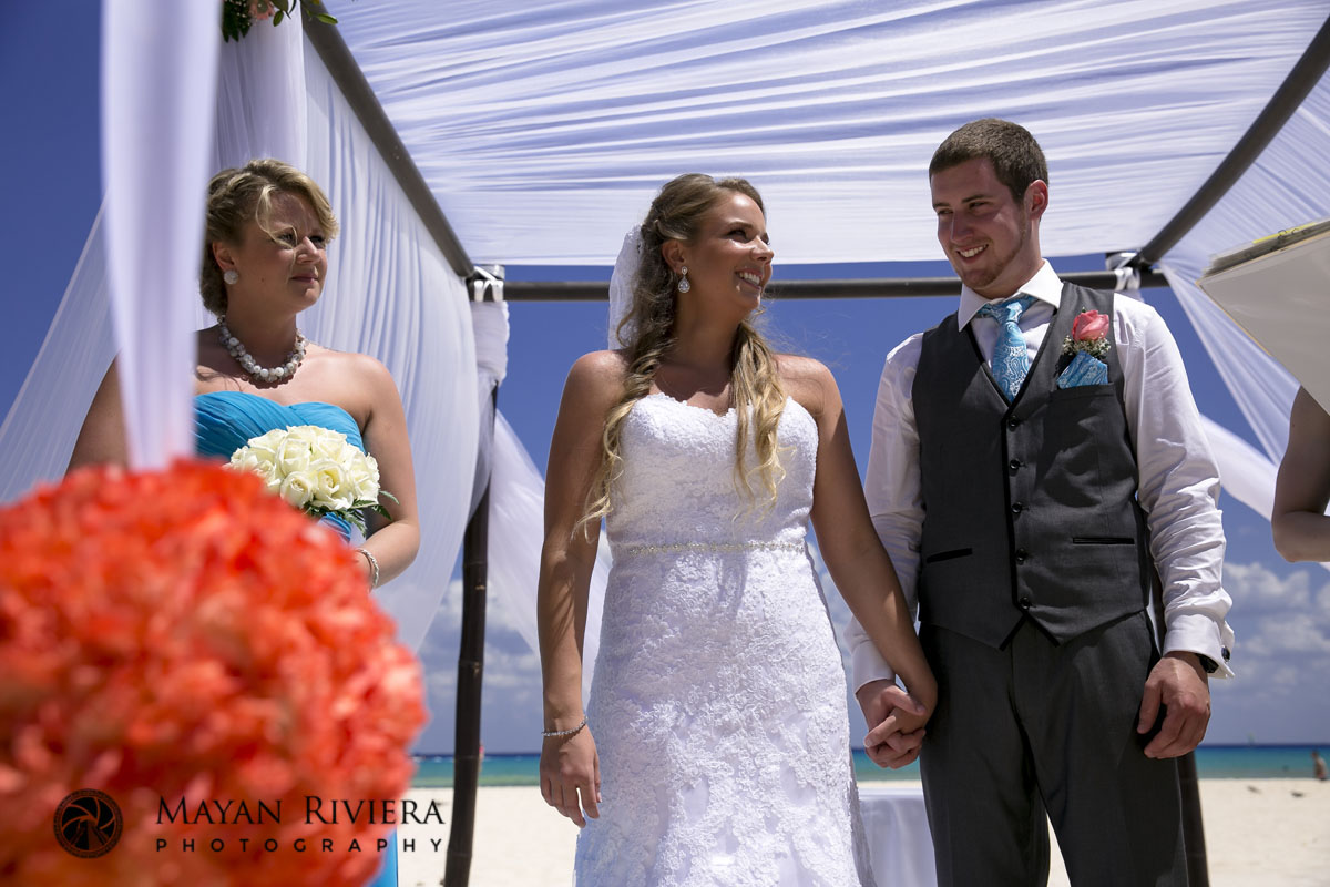 tropicalweddingvibes