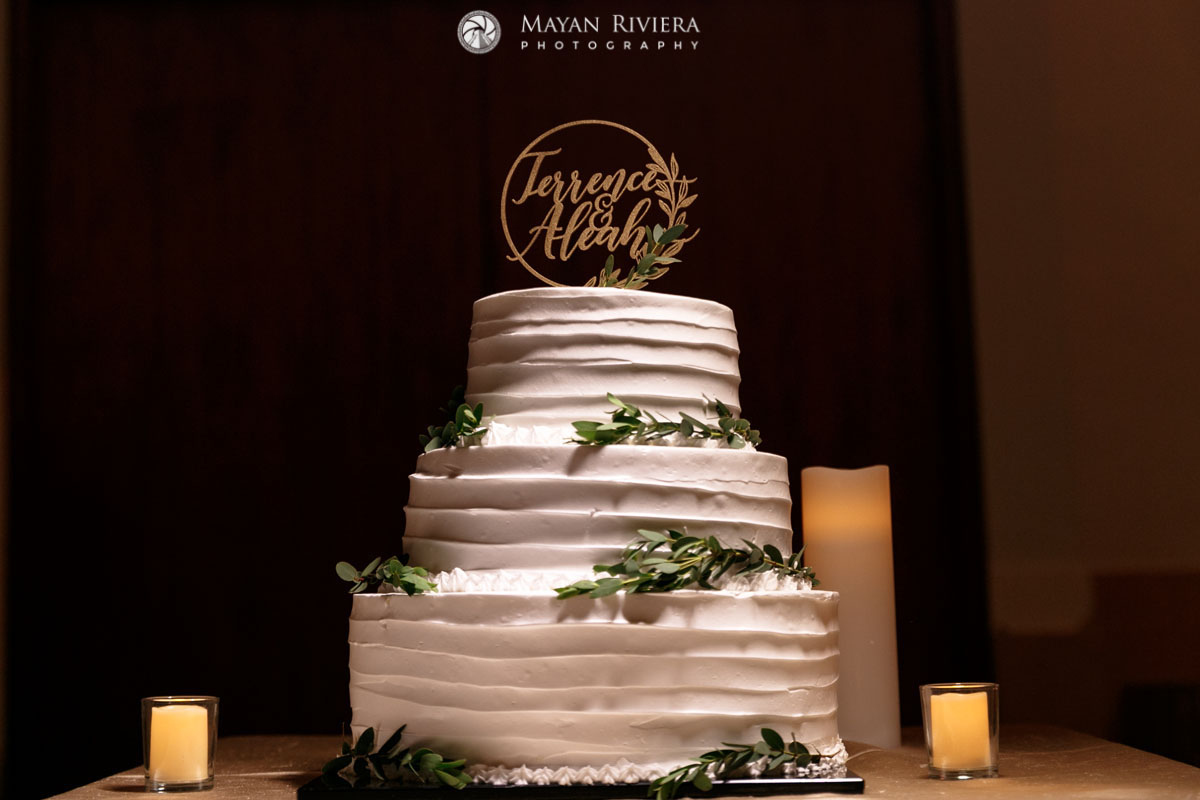 WeddingCakeBling