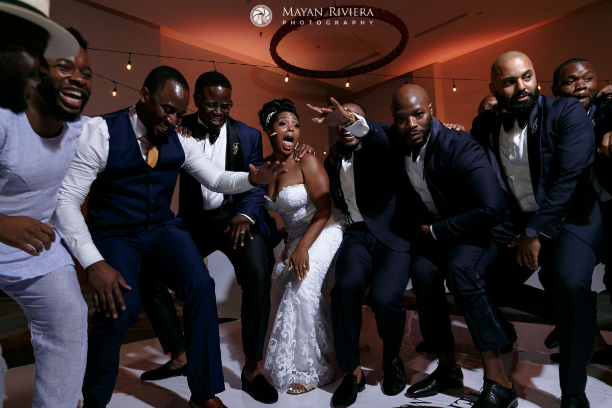 GroomsmenDanceWithNewlyweds