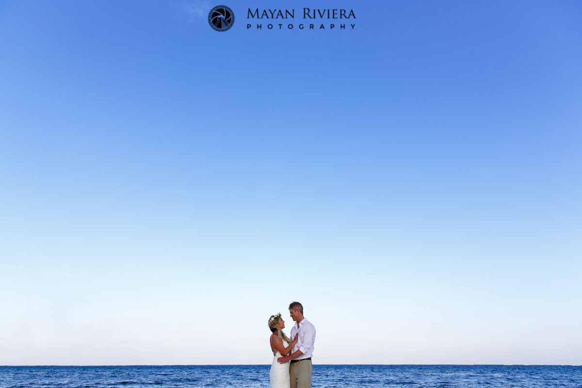 NewlywedsOnBeach