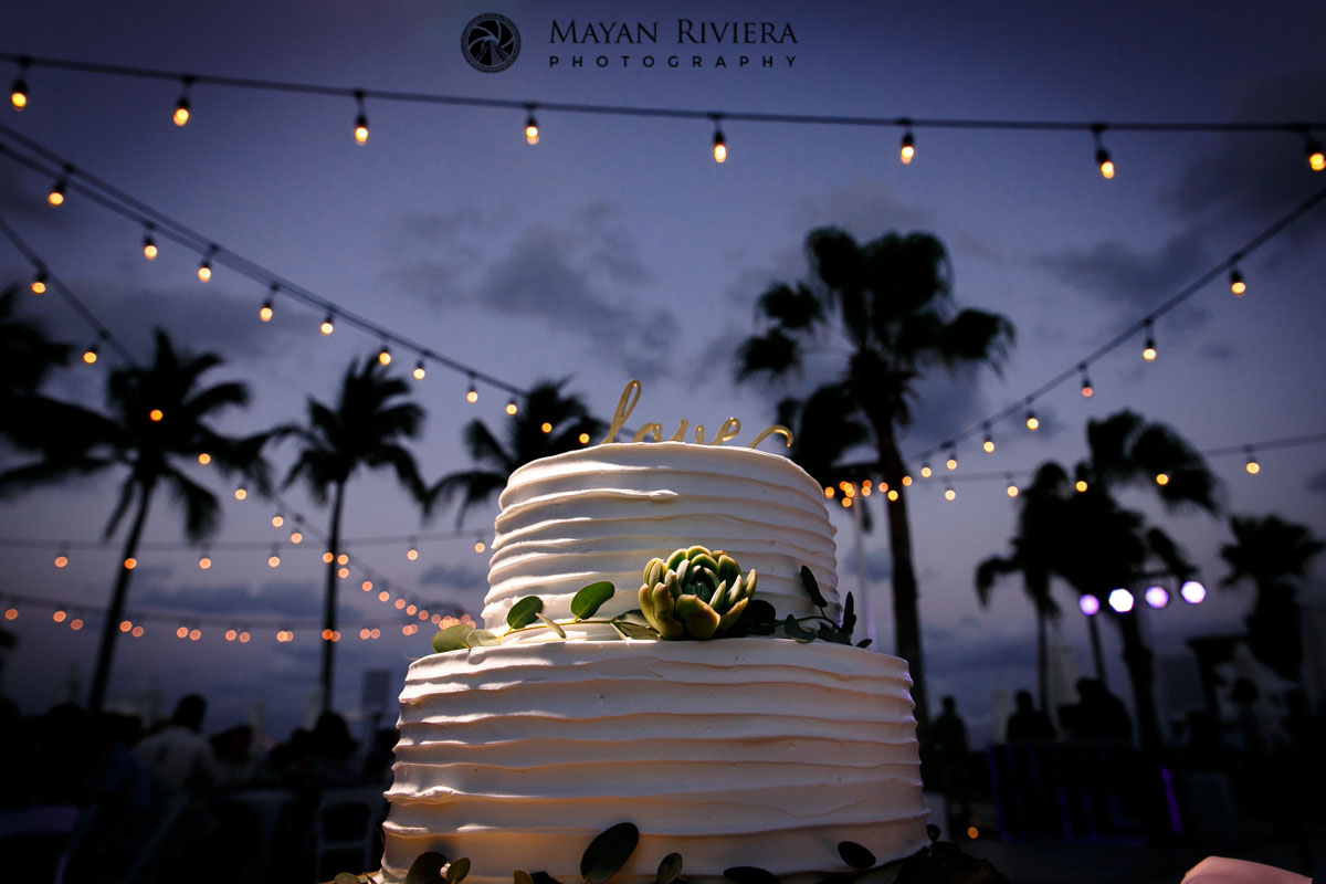 WeddingCakeBliss
