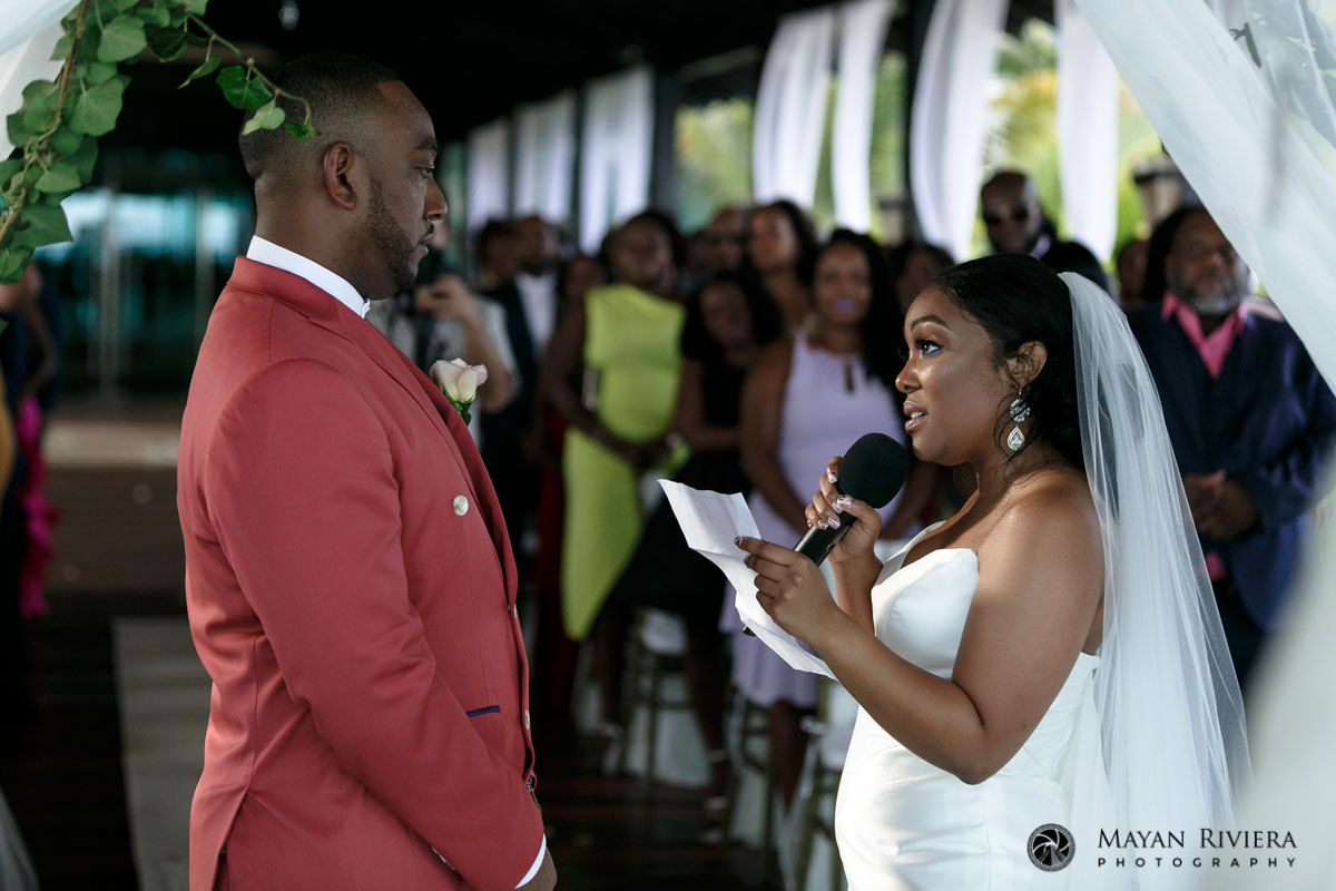 BrideSharesHerVowsWithGroom