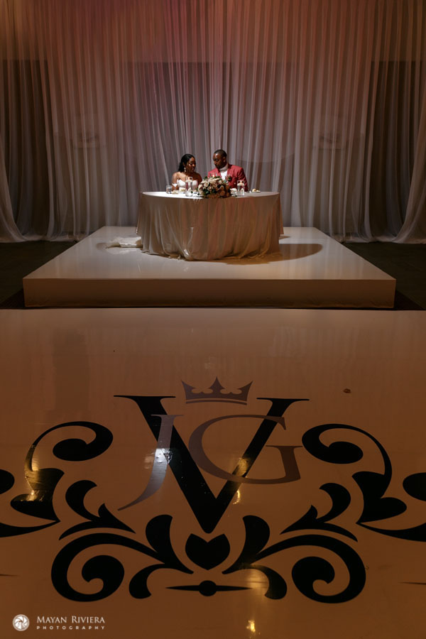 NewlywedsSitAtHeadTable