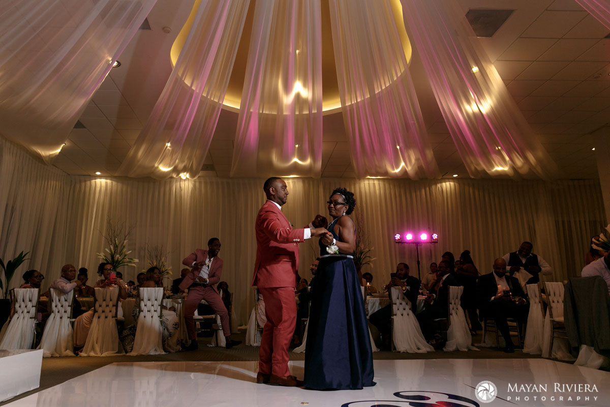GroomDancesWithMom