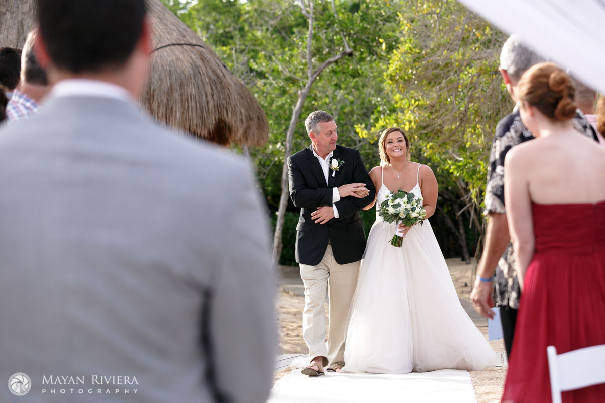 IberostarParaisoBrideWalksInWithDad
