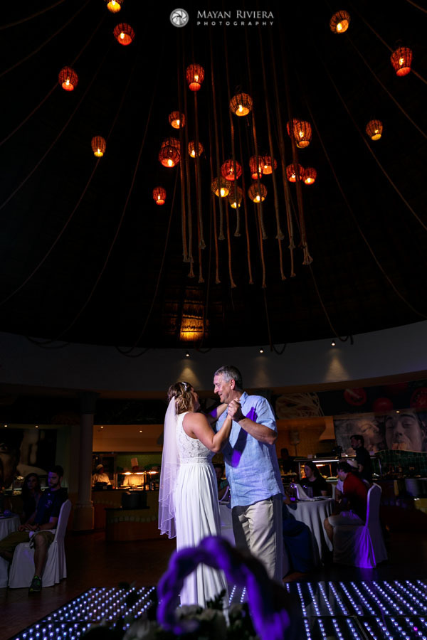 BrideDancesWithDad