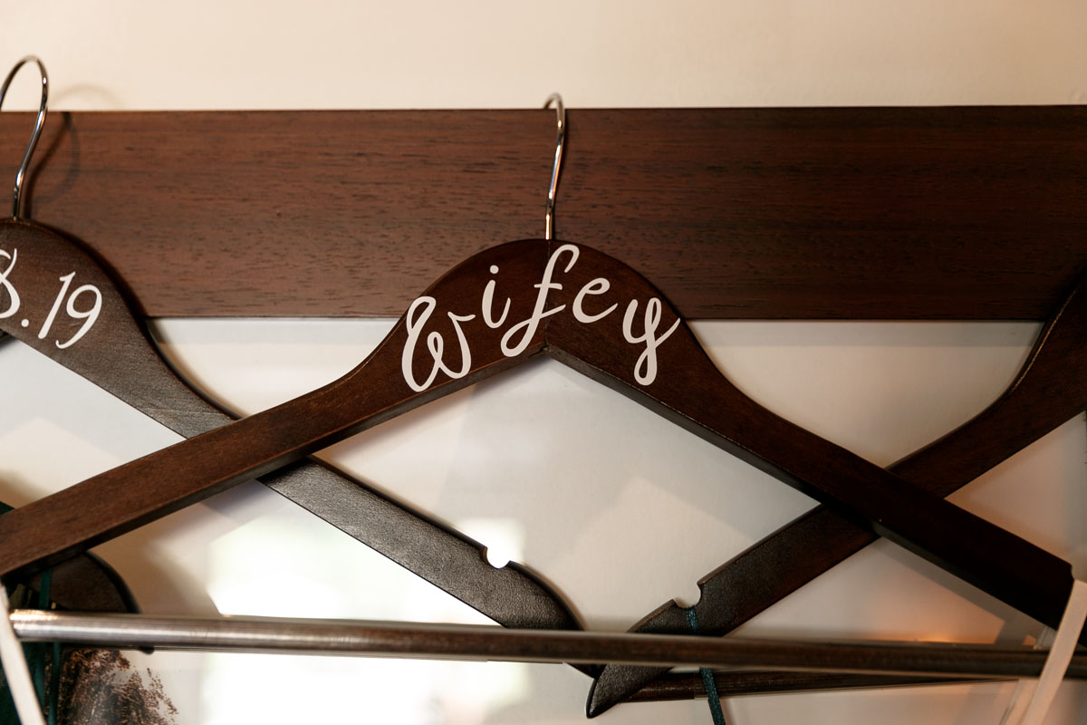 WifeyHanger