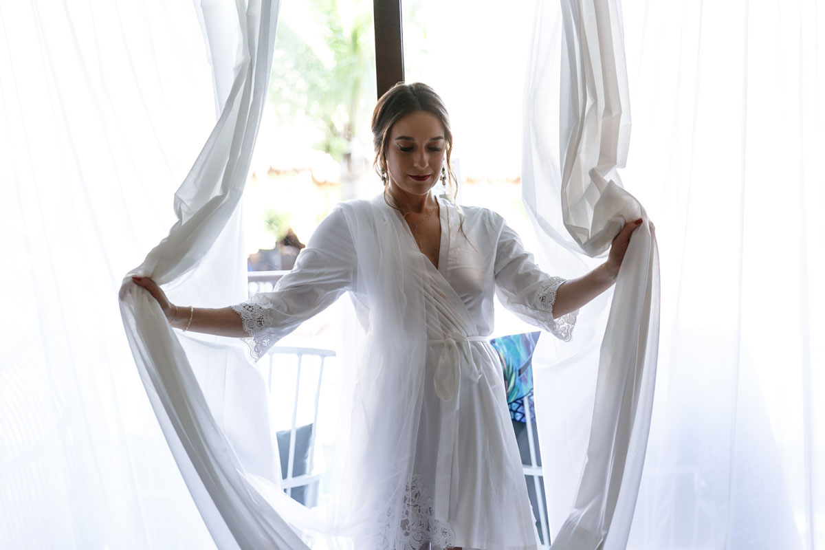 BrideEnteringThroughCurtain