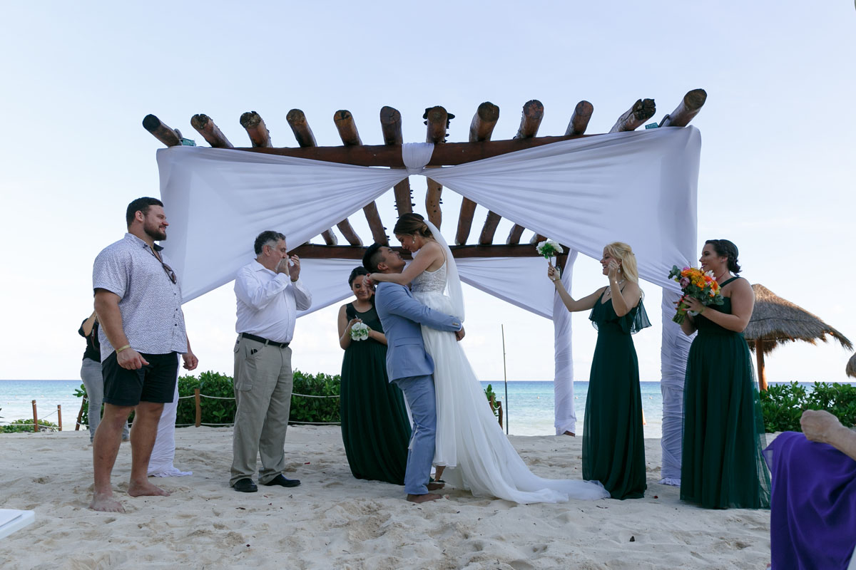 NewlywedsFirstKiss