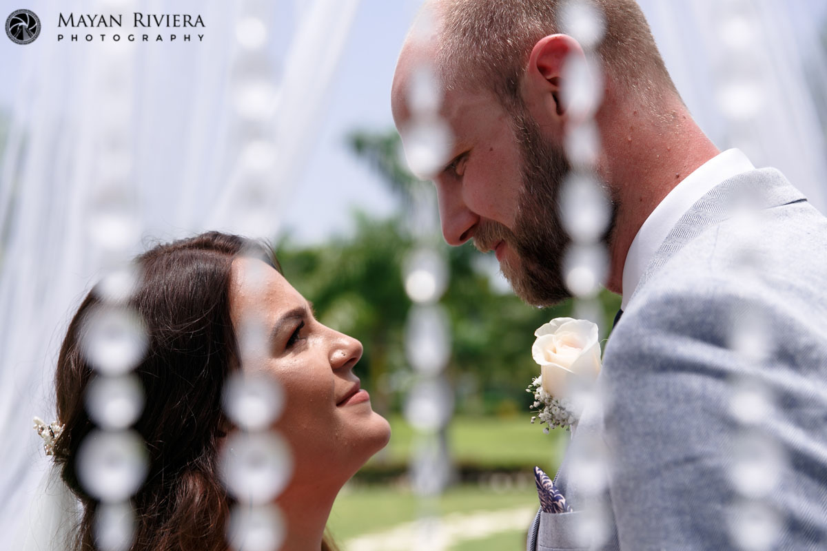 BrideAndGroomGazeAtEachOther