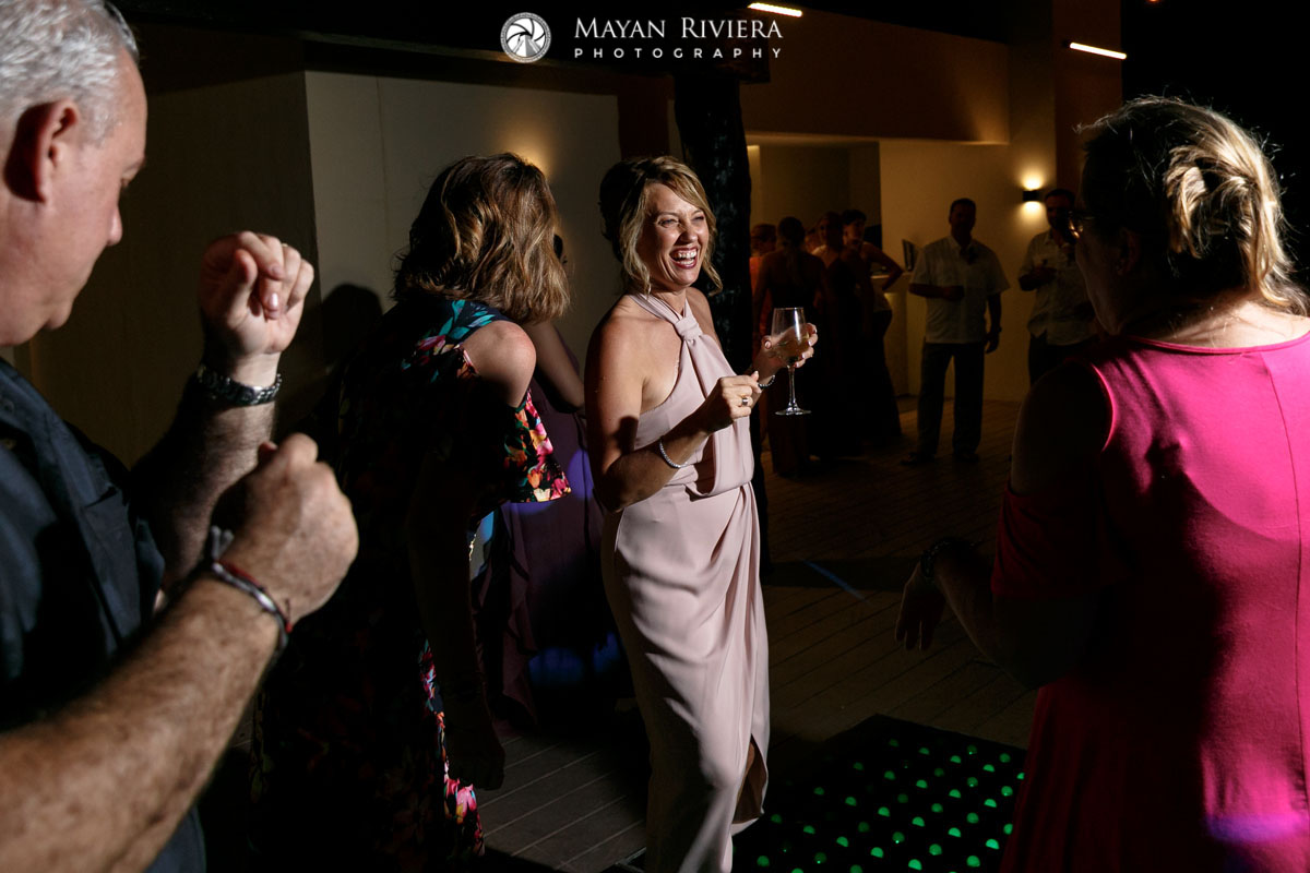 RoyaltonReceptionDanceMoves