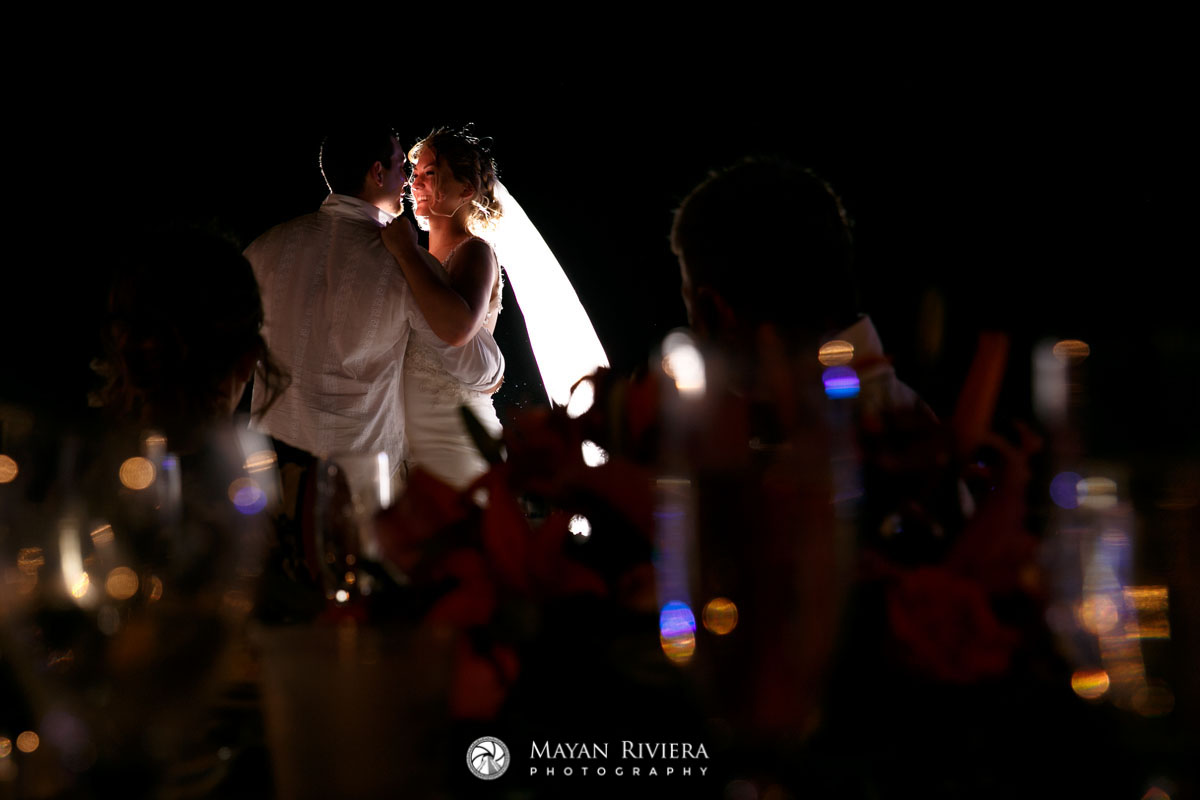 NewlywedsFirstDance