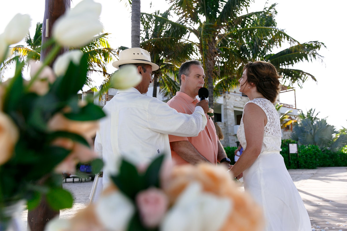 HusbandRenewsVows