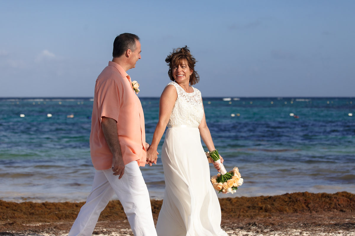 AnniversaryCoupleOnBeach