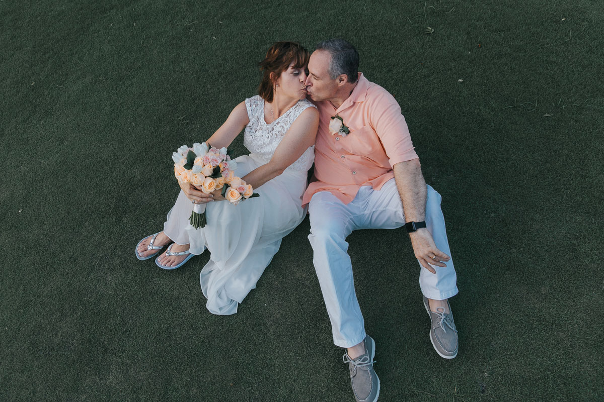 AnniversaryCoupleKissing