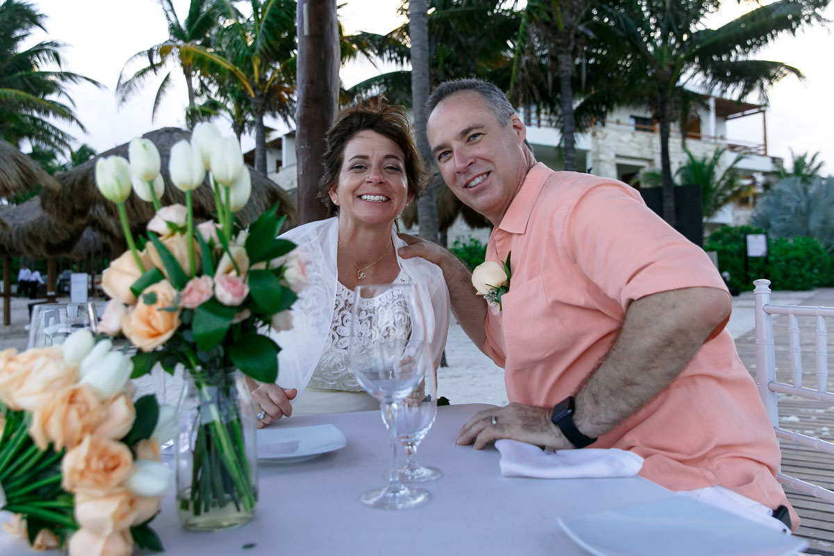 BeachsideTableForTwo