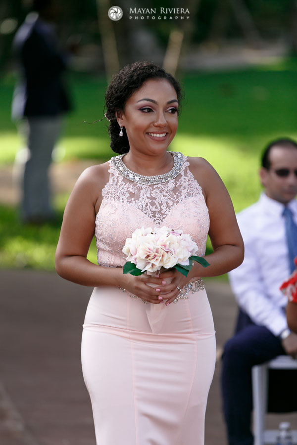 BridesmaidWalkingIn