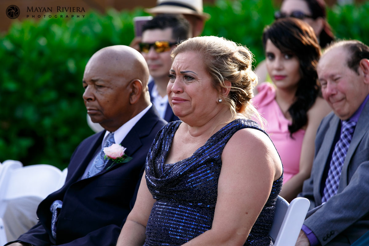 EmotionalWeddingGuests