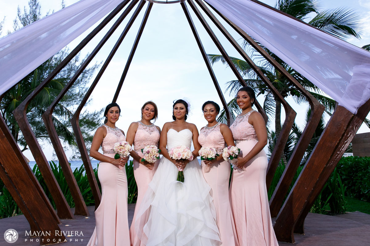 BrideWithBridemaids