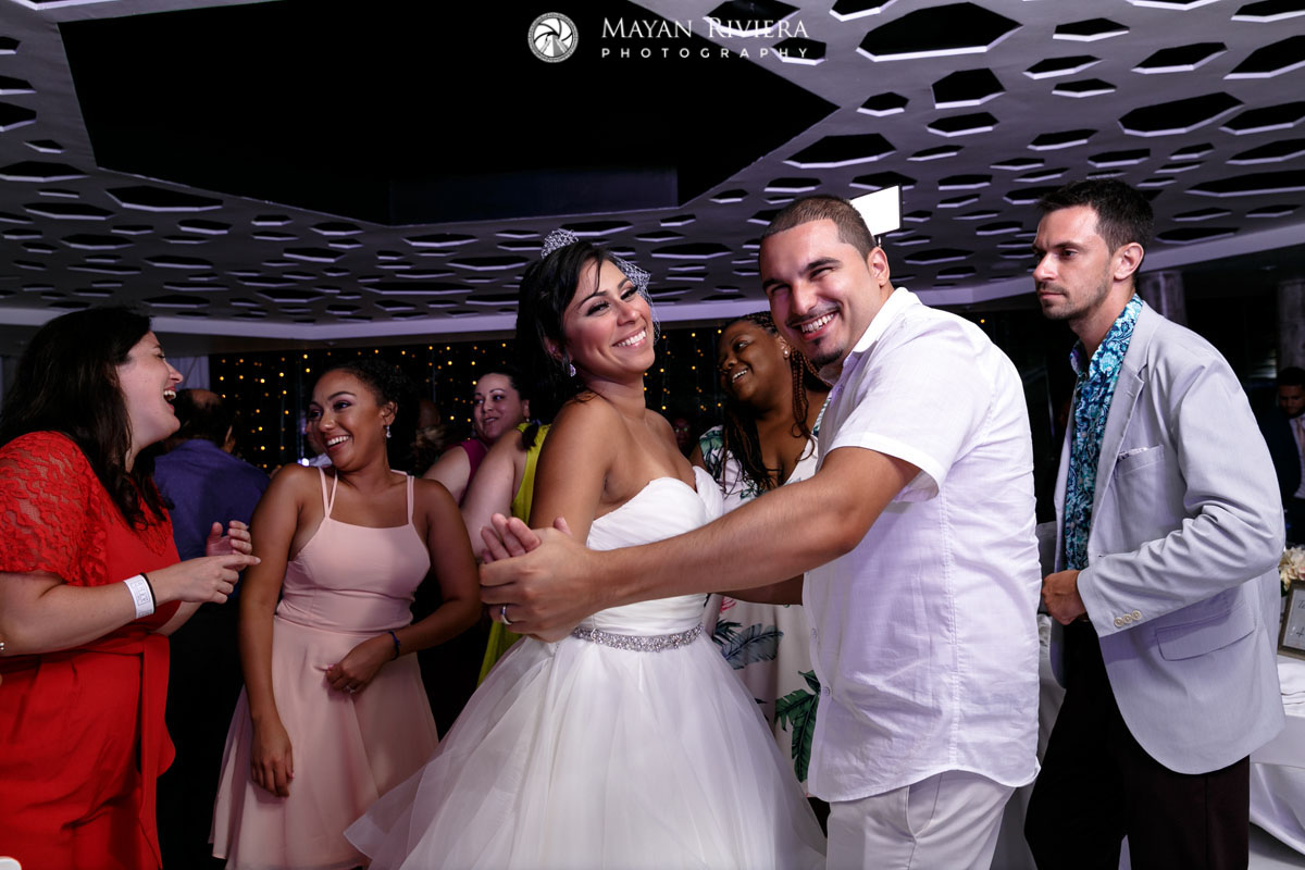 ReceptionDancingMoves