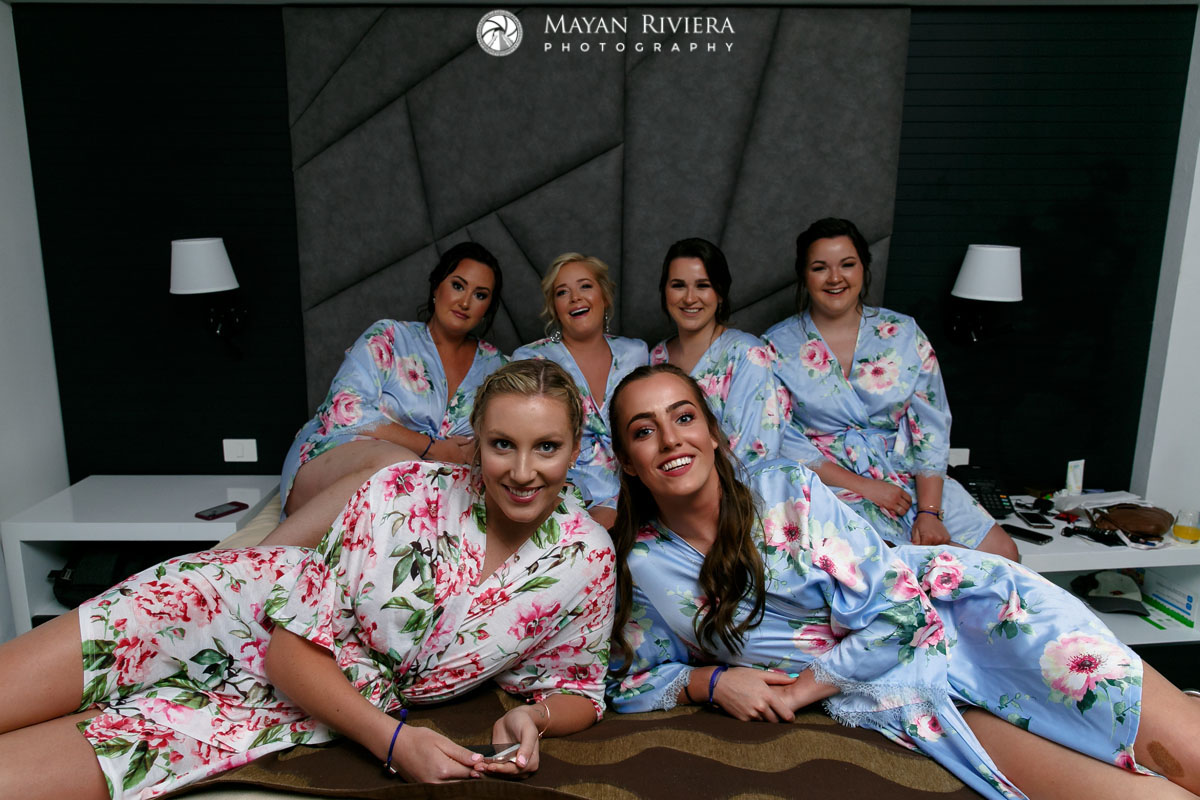 BridalEntourageRelaxing