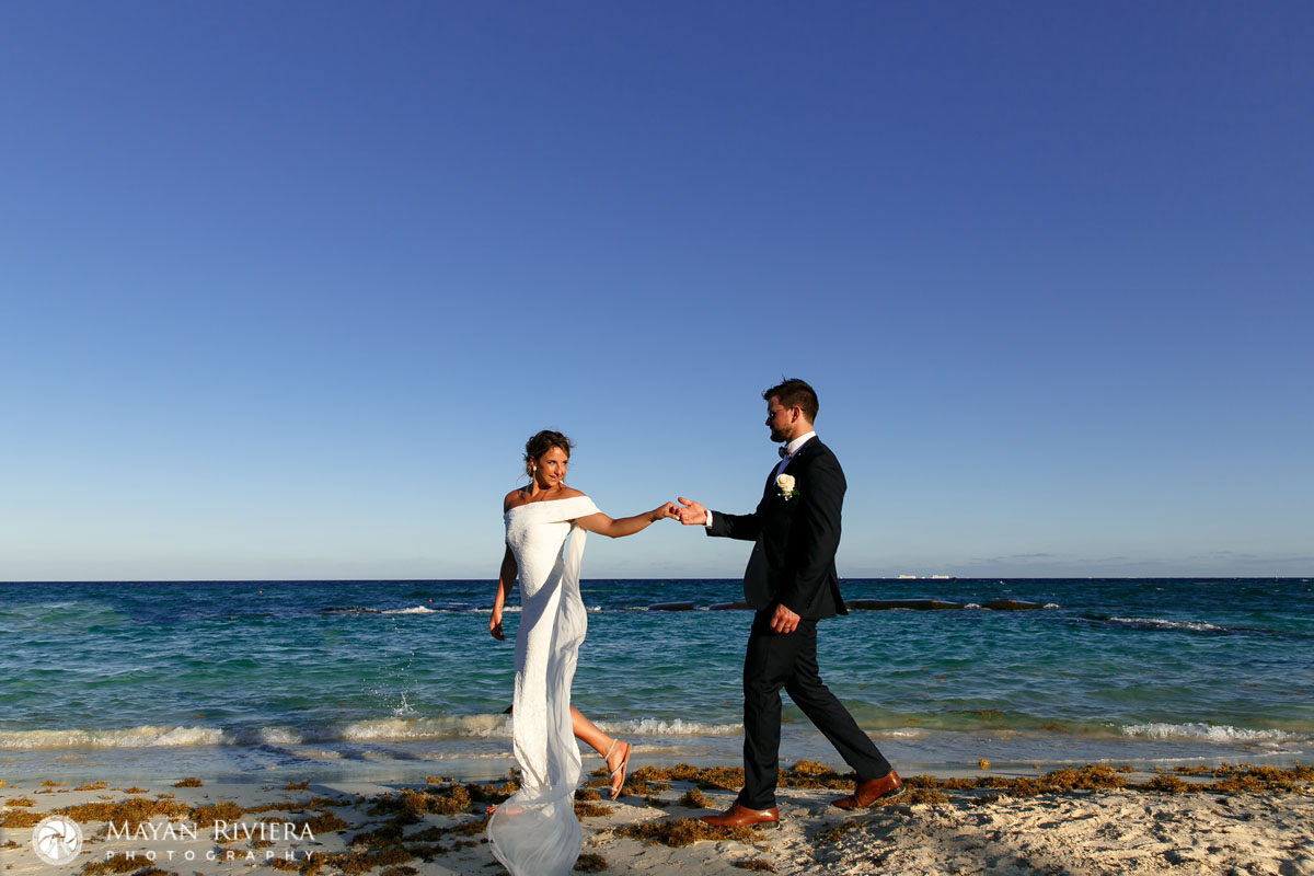 NewlywedsOnBeachwalk