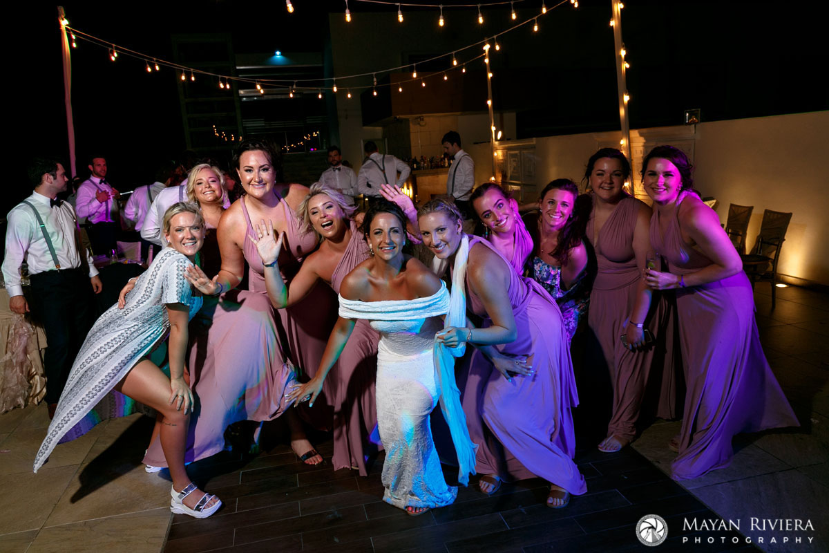 SexyLadiesGroupShot
