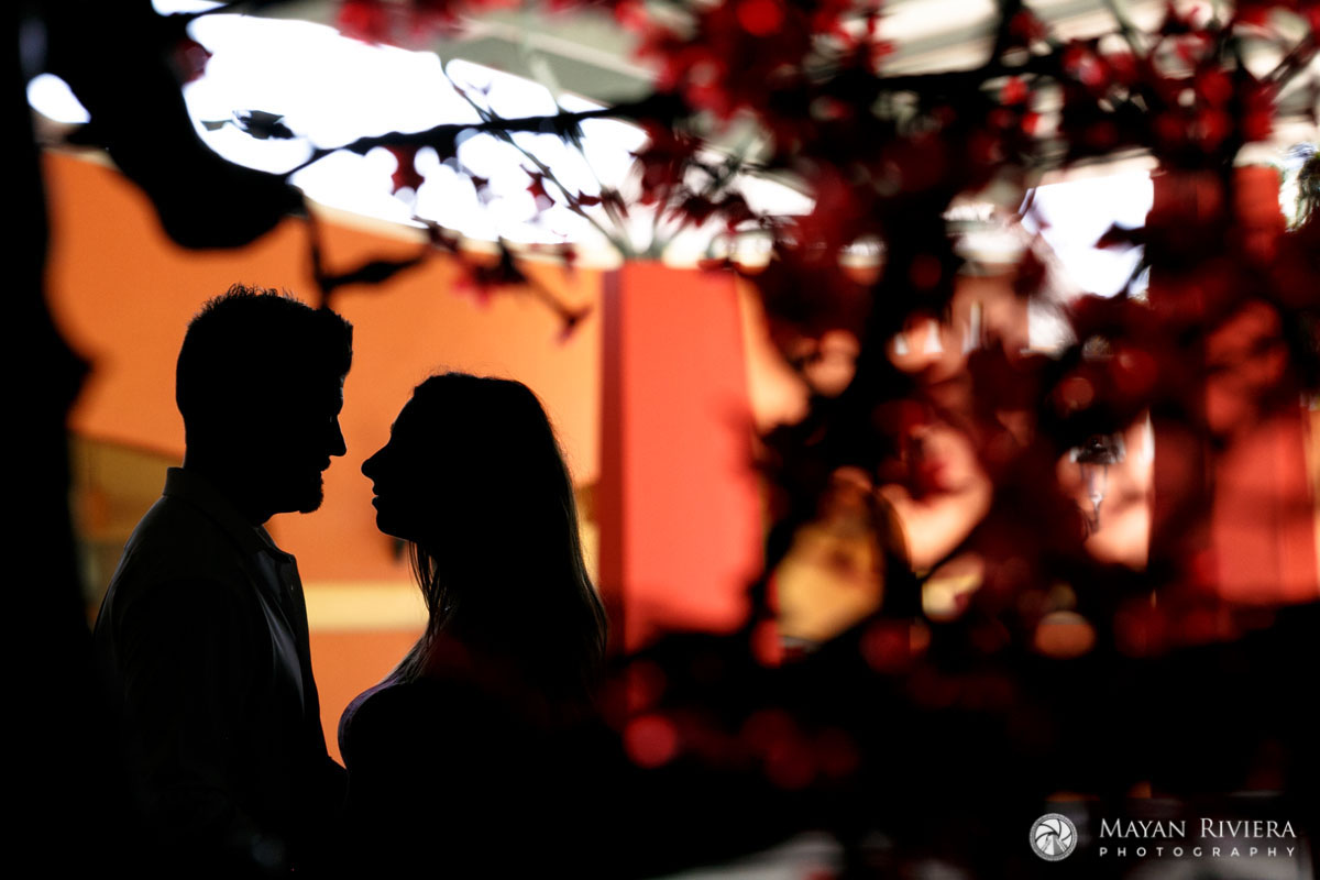 CoupleEmbraceUnderTree