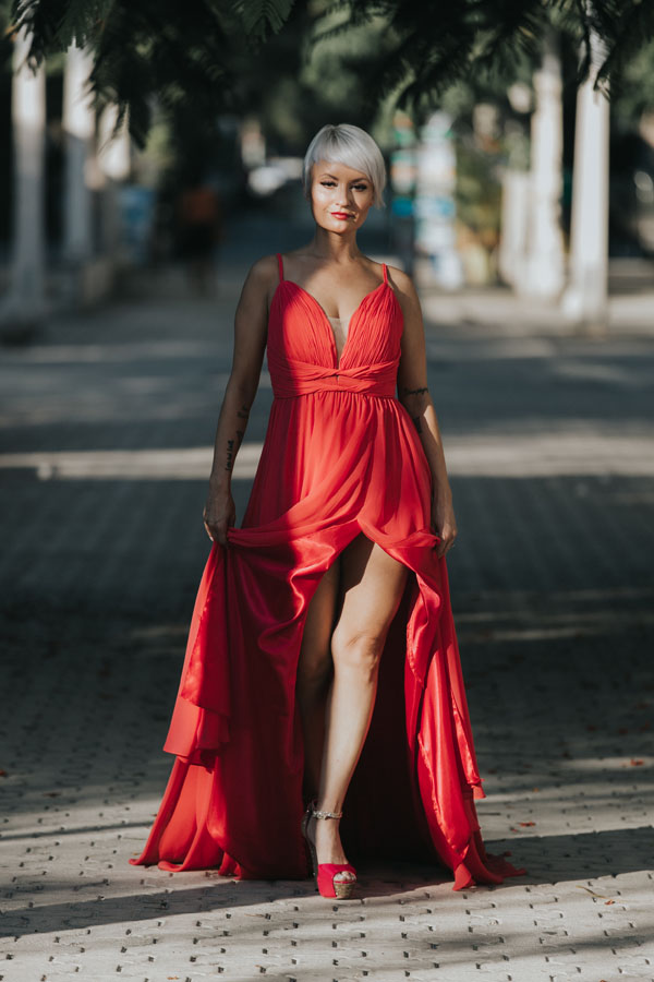 GitaPosesOnStreetWalk