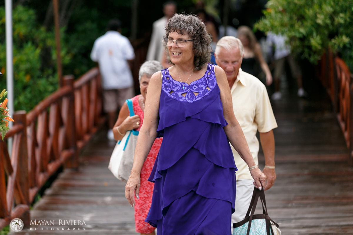 WeddingGuestsArriving