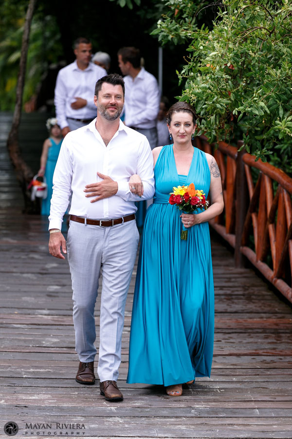 BridesmaidWalksInWithGroomsman