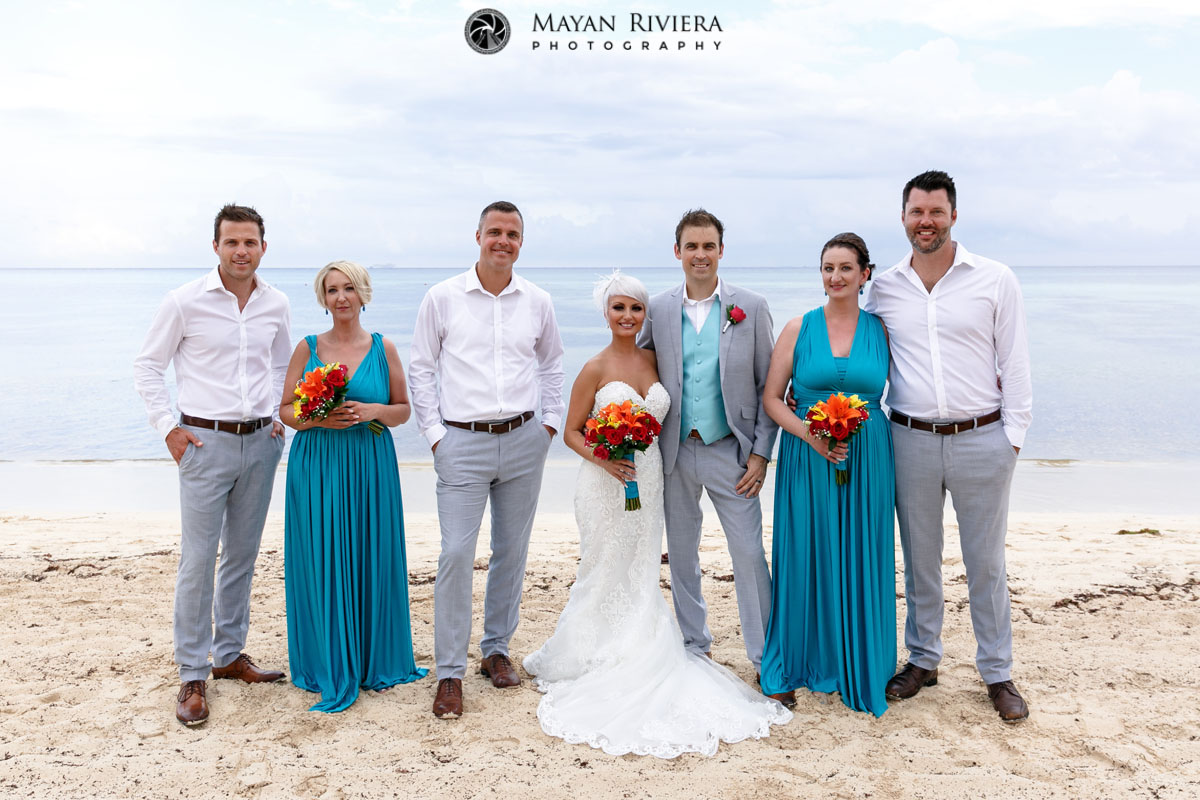 WeddingEntouragePoseOnBeach