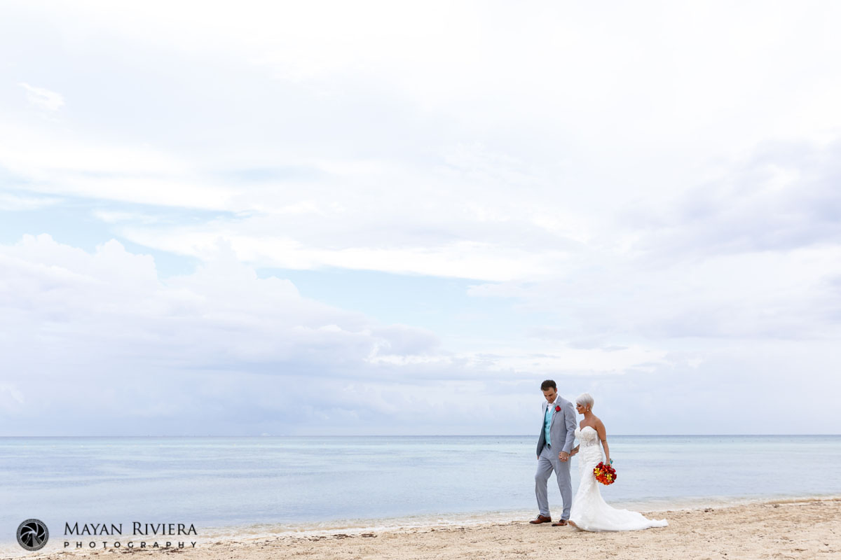 NewlywedsOnBeachwalk