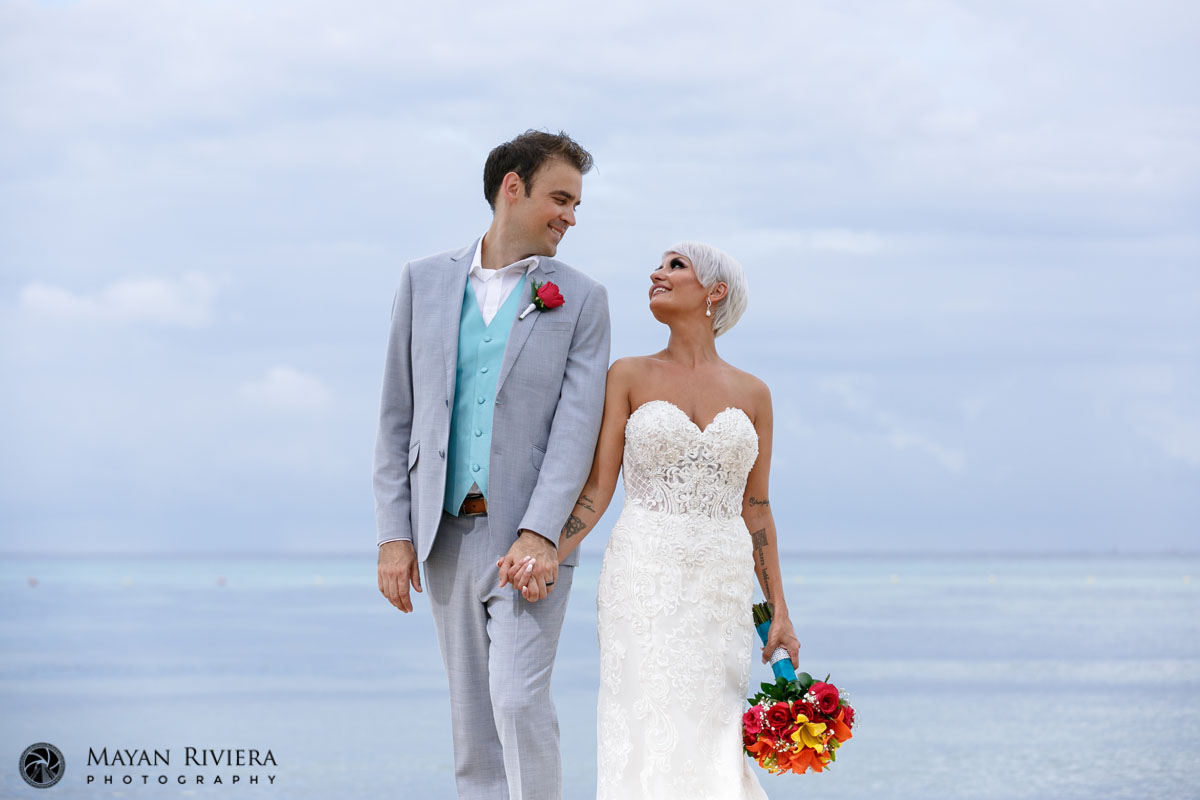 NewlywedsGazeAtEachOtherOnBeach