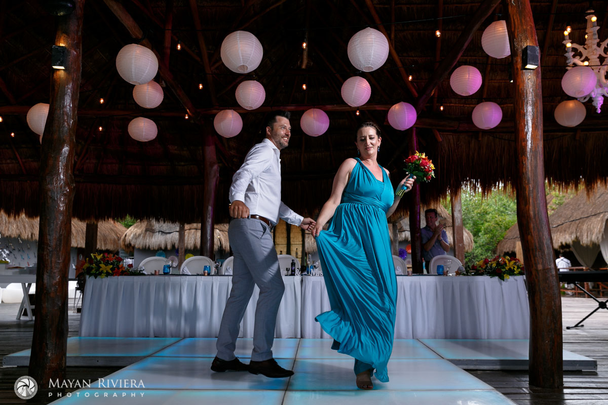 WeddingPartyEntersReception