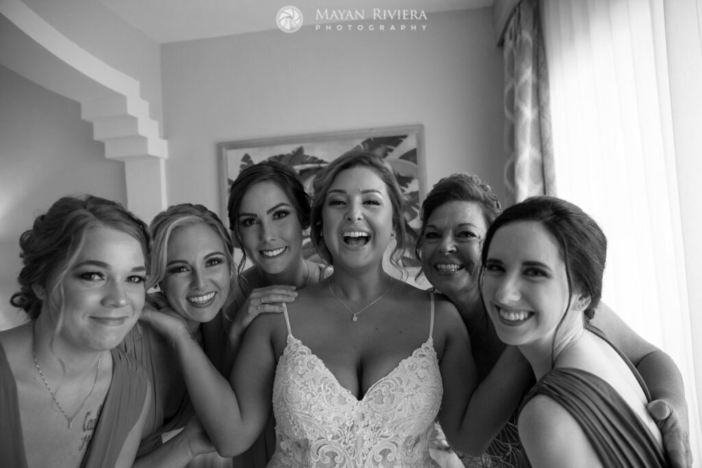 LaughingWeddingParty