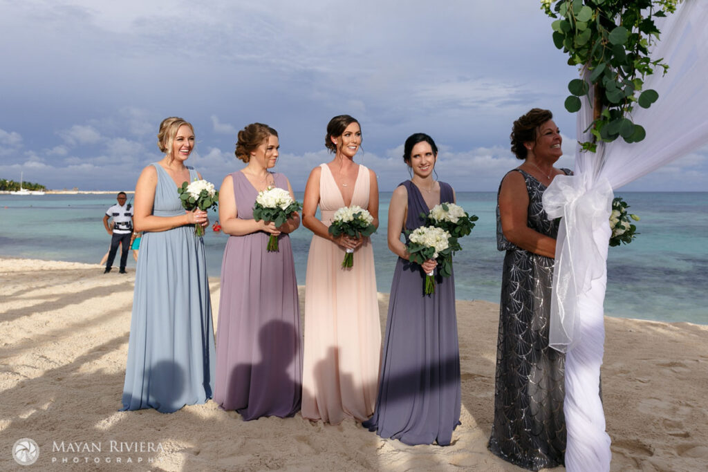 BridesmaidsWatchCeremony