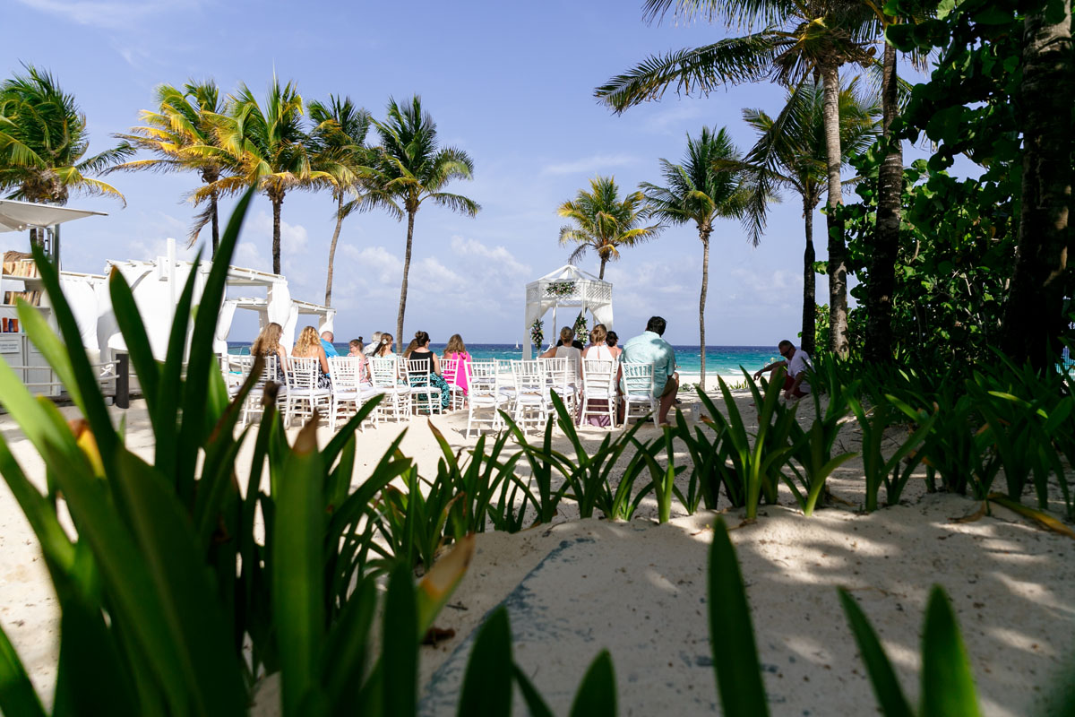 IberostarTucanBeachsideWedding