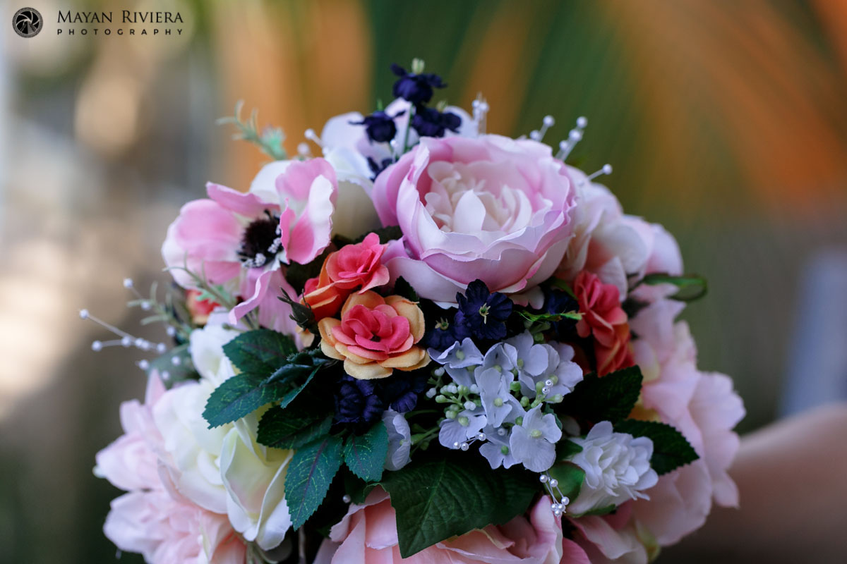 BridalBouquetOfTropicalFlowers