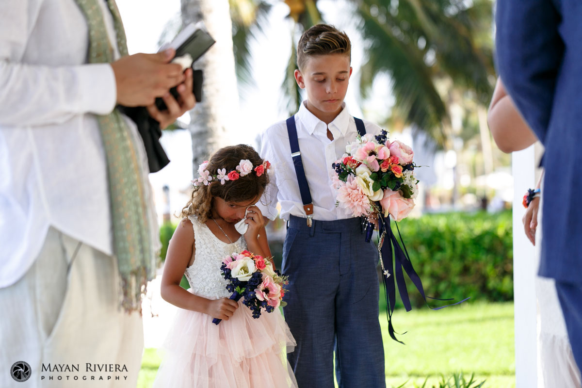 BigBrotherComfortsEmotionalLittleSister