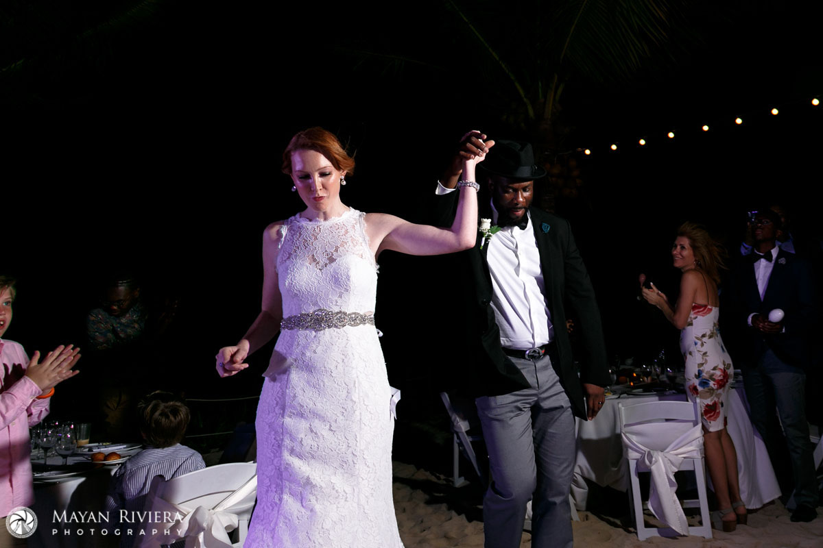 NewlywedsWalkIntoReception