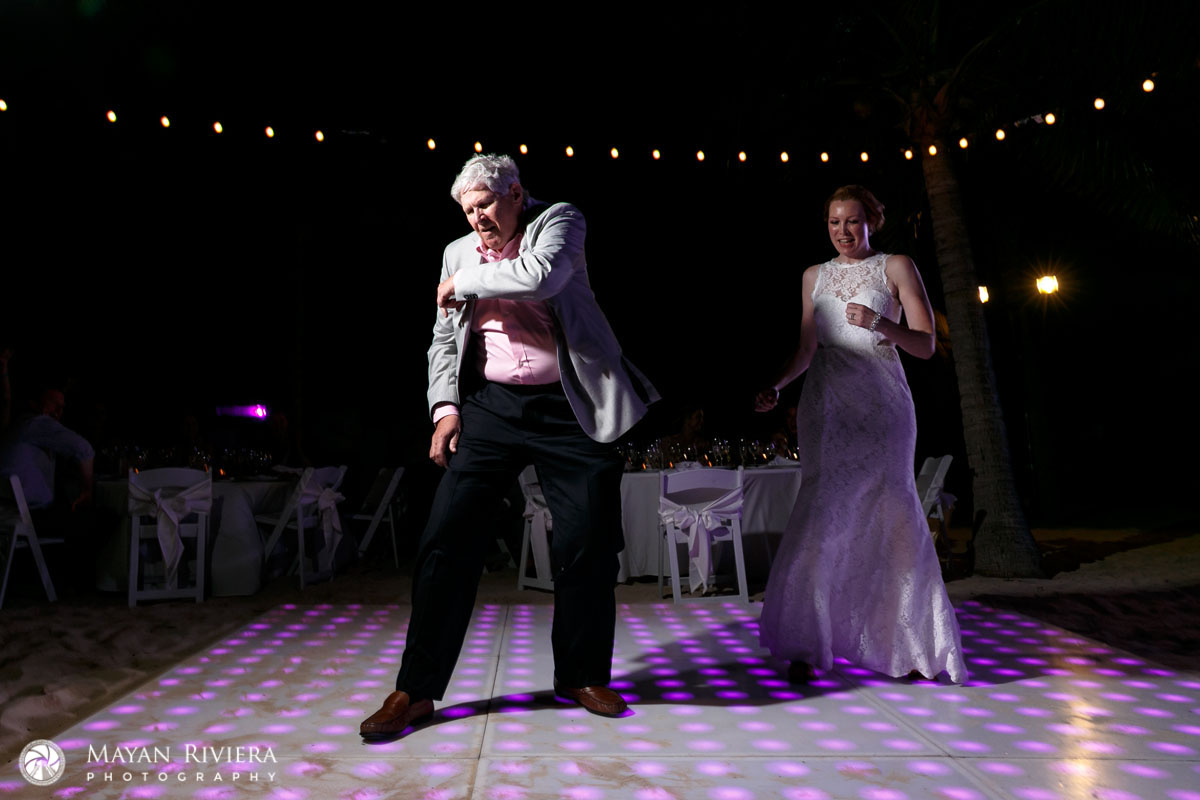BrideDancesWithDad