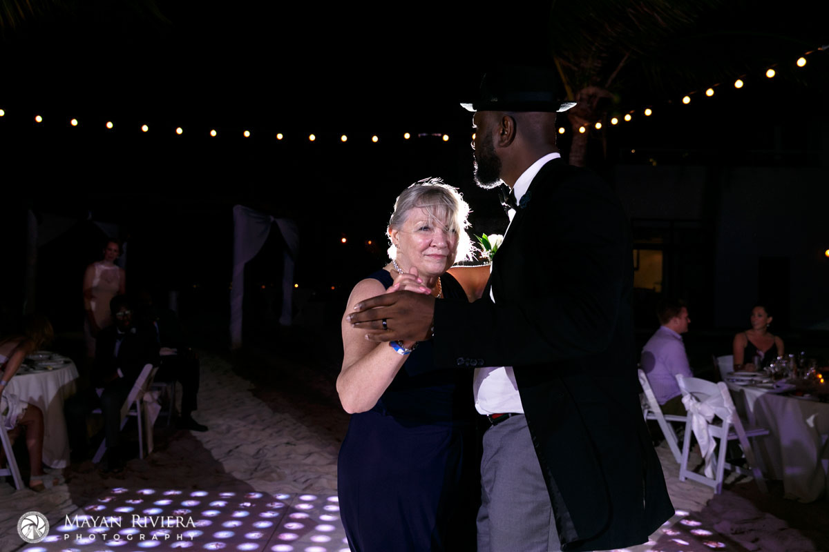 GroomDancesWithMom