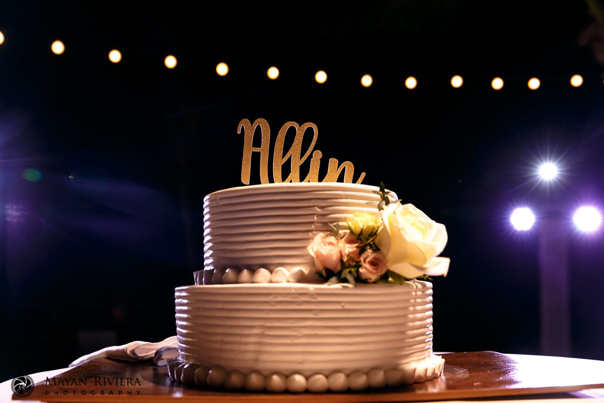 WeddingCakeWithTopperAndFlowerDecor