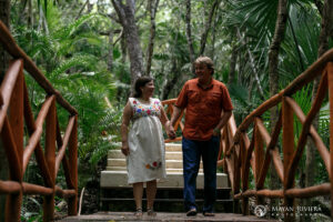 ParentsWalkOnCenoteBridge