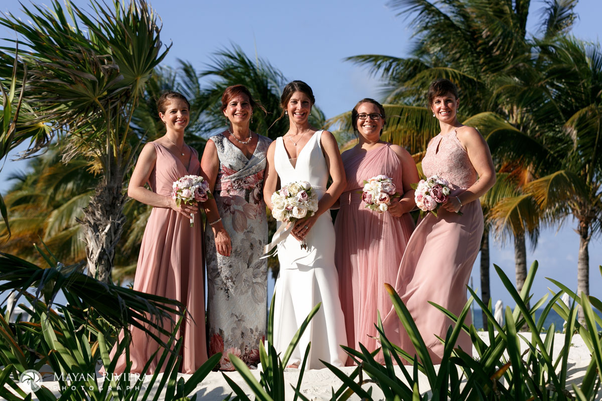 SmilingBridalPartyPoseOnBeach