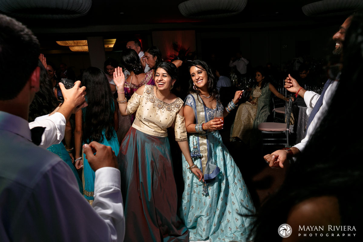 HinduWeddingGuestsDance