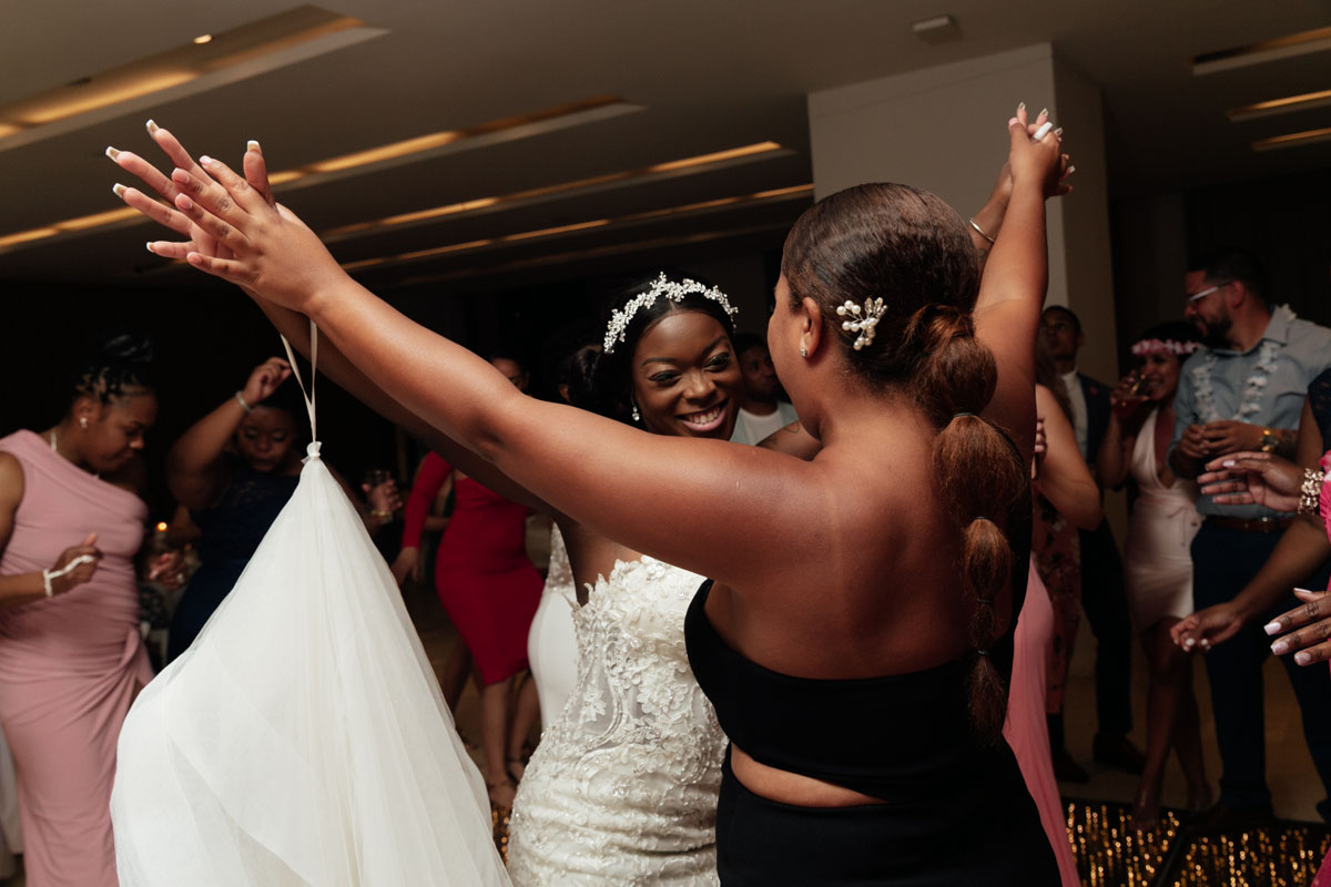 RockingDreamsPlayaMujeresReceptionDanceMoves