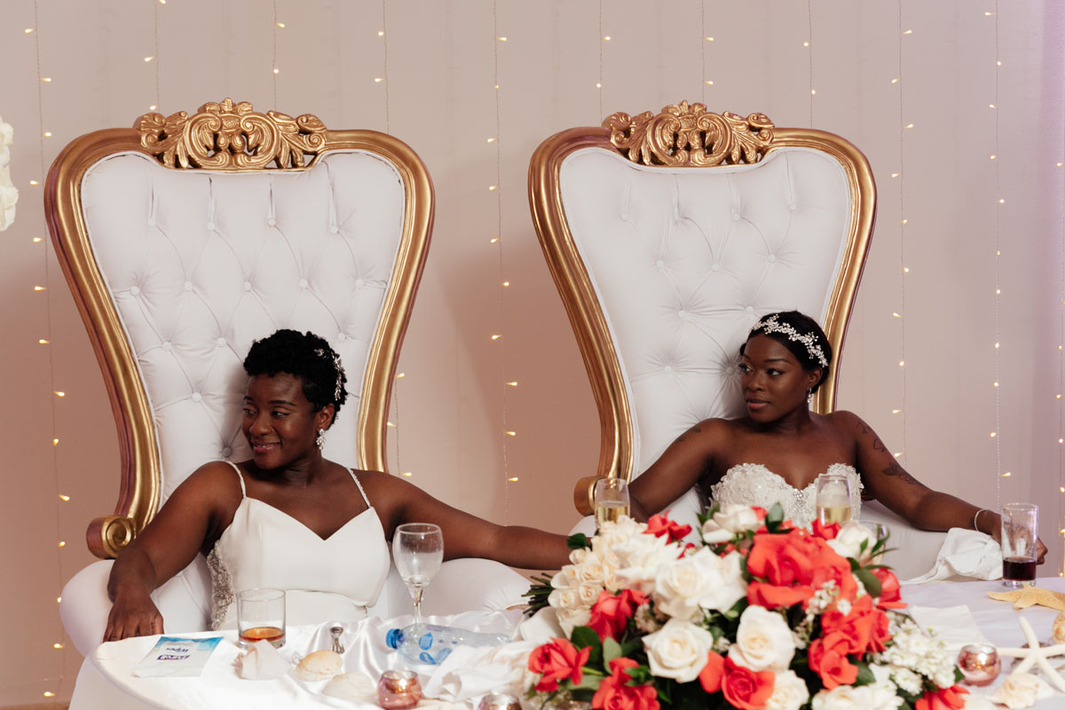 NewlywedsWatchingReceptionSpeeches