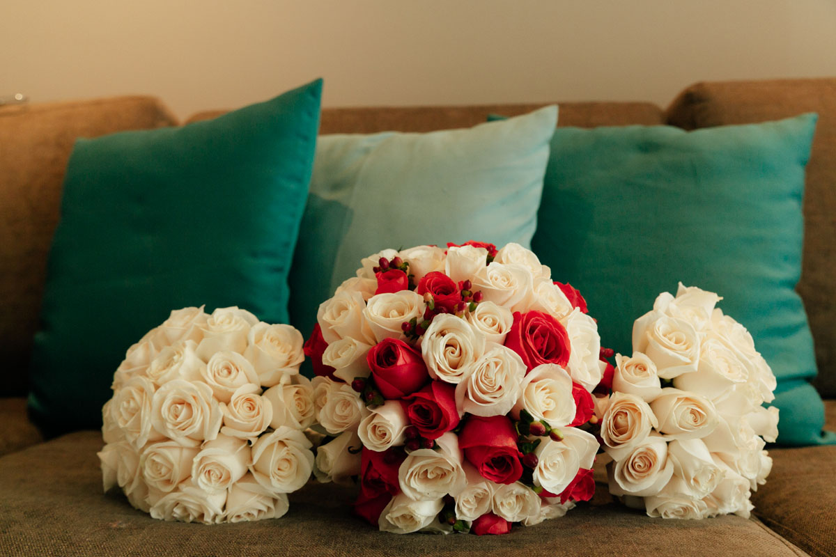 BeautifulBridalRoseBoquets